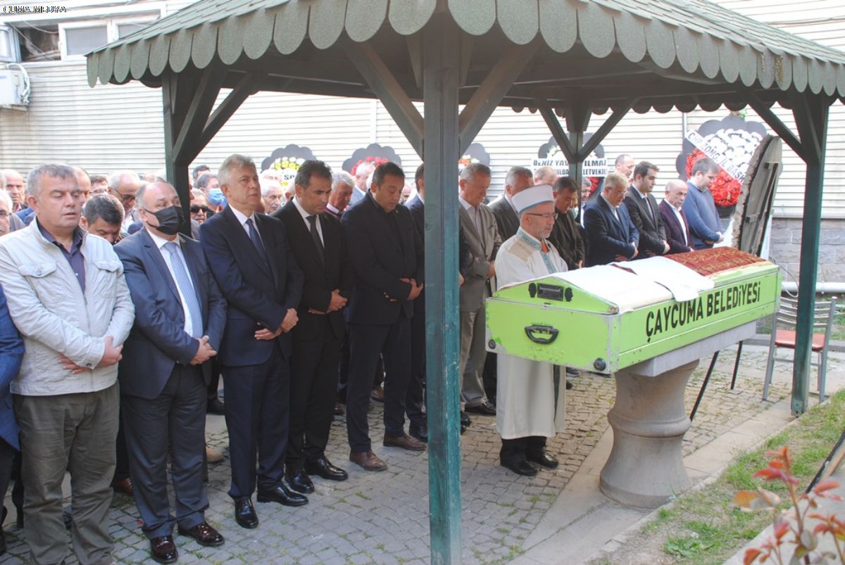 'An itibariyle' Mehmet Mocan ebediyete uğurlandı