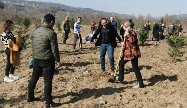 Çaycuma kampüsünde depremzedelerle nevruz