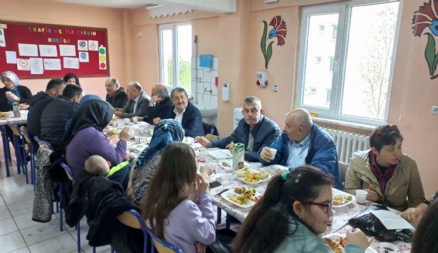 Bu kahvaltıya yoğun katılım oldu 