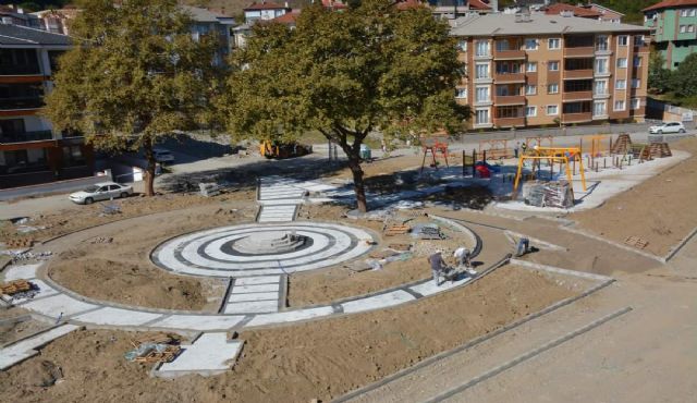 Yeni parkta sona doğru