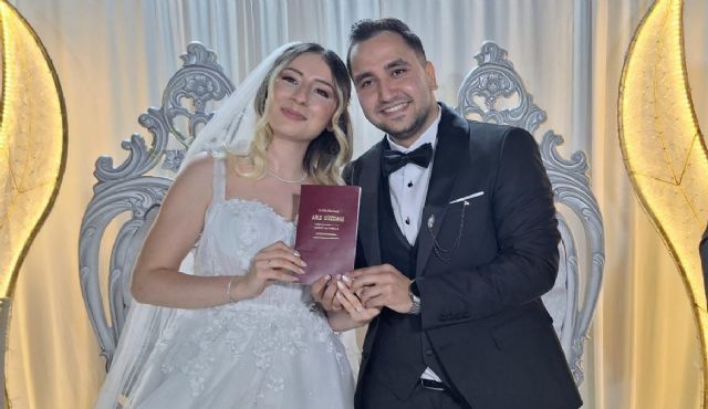 Gürkan Miyanyedi ile Esra Kavaracı dünya evine girdi 