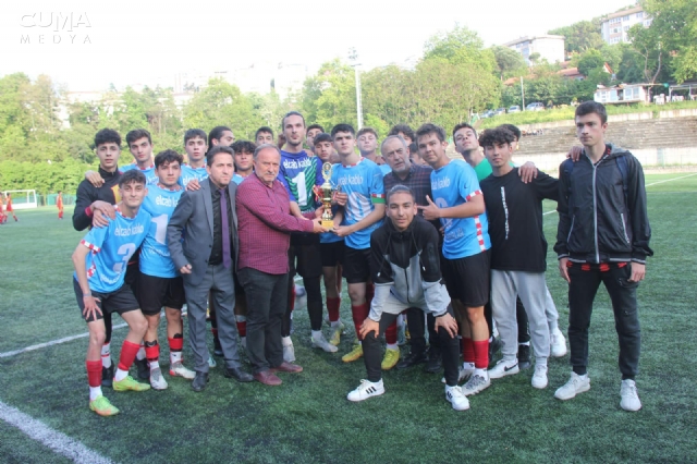 Elcab Kablo Zonguldak Gençlerbirliği şampiyon oldu