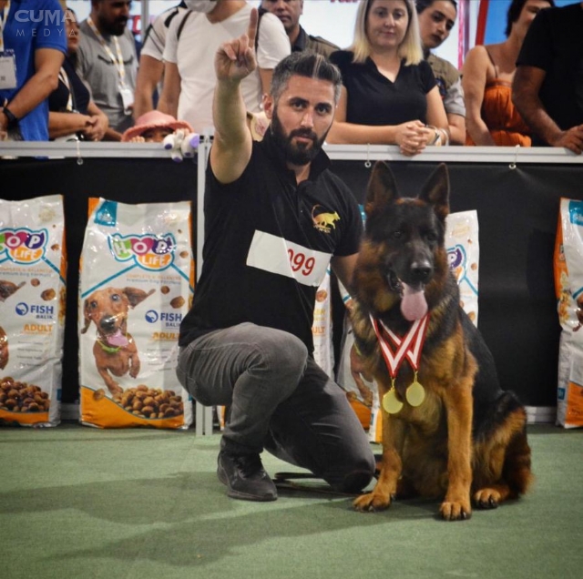 Köpeğiyle hedefi dünya şampiyonluğu