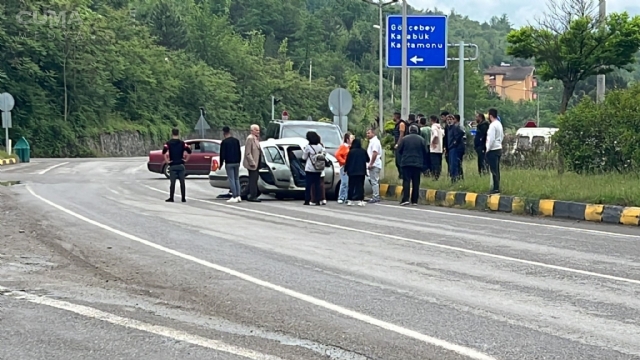 Sürücü öldü, kızı yaralandı