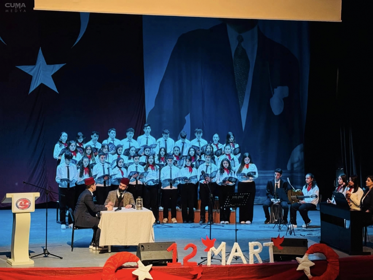 12 Mart'ta Mehmet Akif Ersoy Anıldı