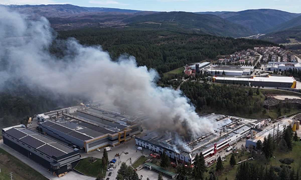 Çaycuma İtfaiyesi Mengen’e desteğe gitti