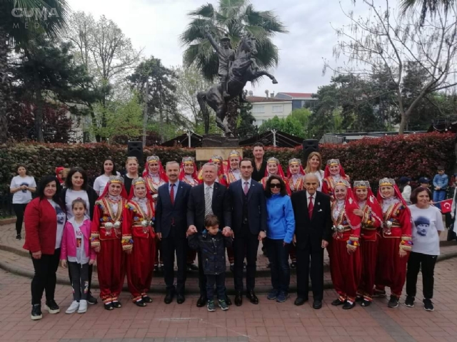 Çaycuma 23 Nisan’da Çocuklar gibi