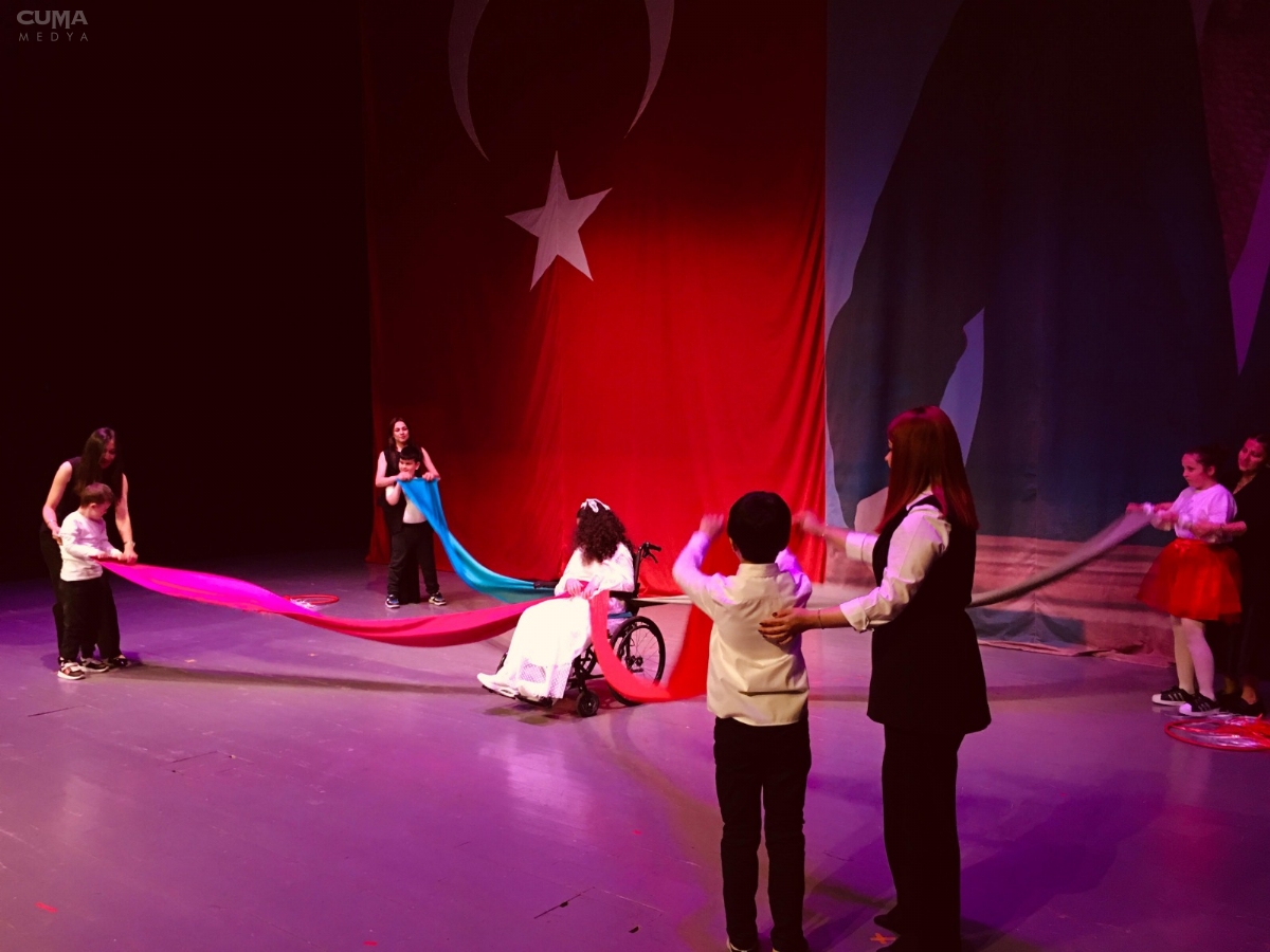 Çaycuma'da Özel Çocuklardan Anlamlı Gösteriler!