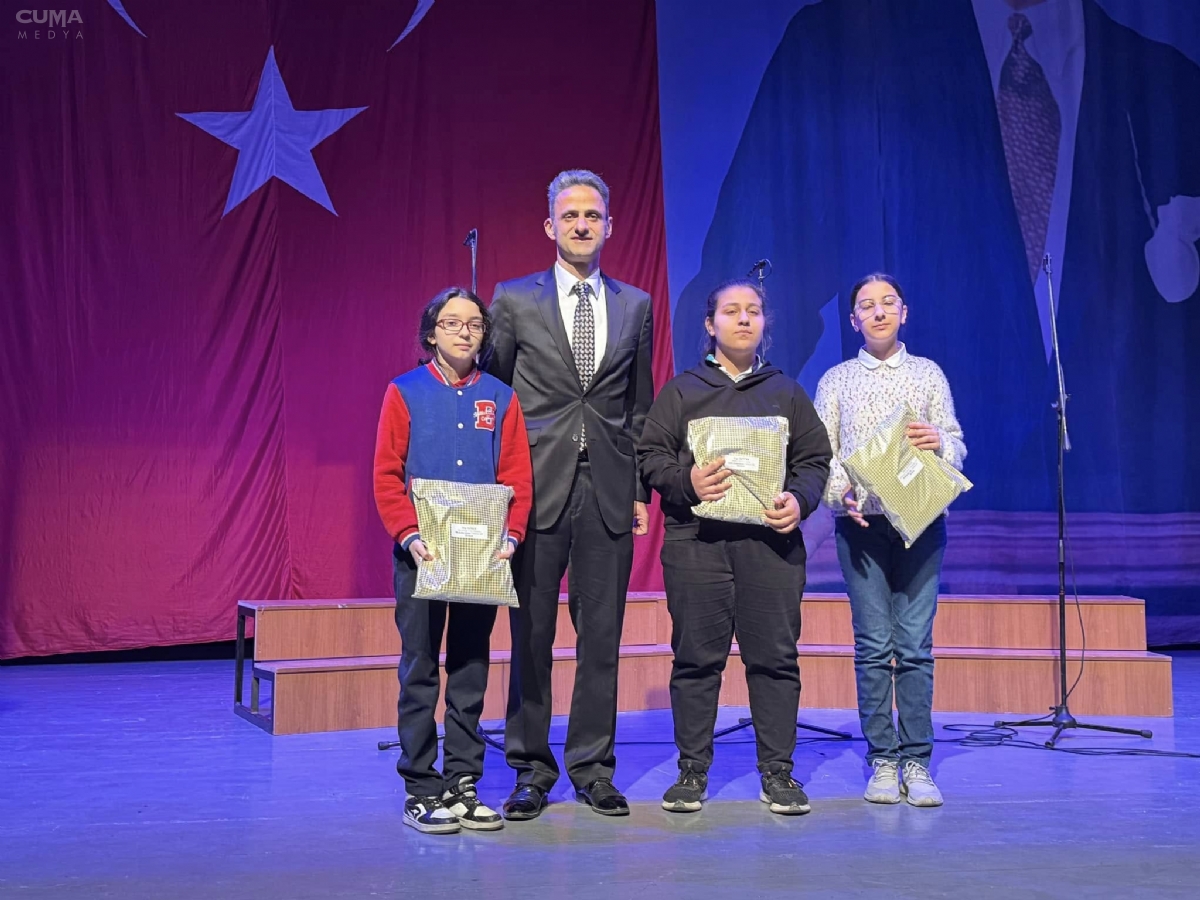 12 Mart'ta Mehmet Akif Ersoy Anıldı