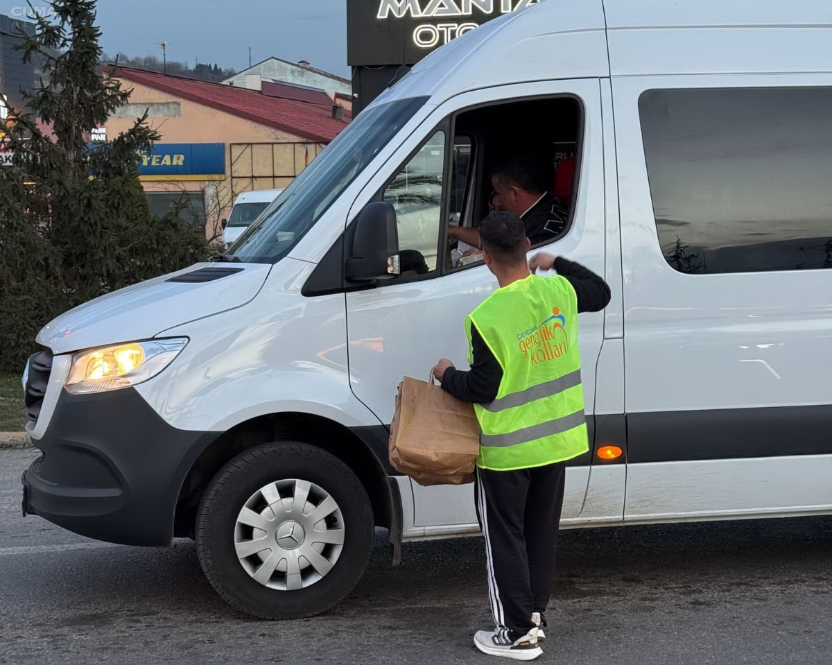 ''İftara 5 Kala'' Etkinliğiyle Ramazan Bereketi Paylaşıldı
