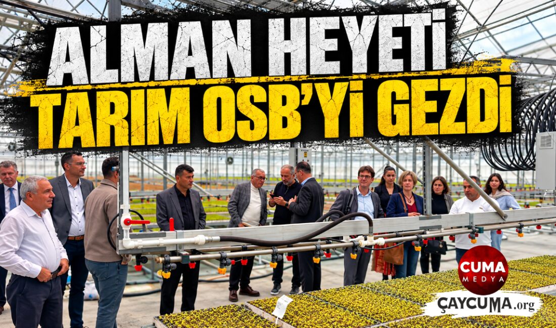 Teknolojileri son derece yüksek olan seraları çok beğendiklerini söyledi.