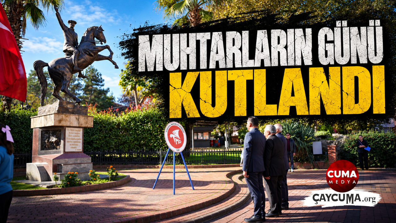 Atatürk Anıtı'na çelenk sunuldu